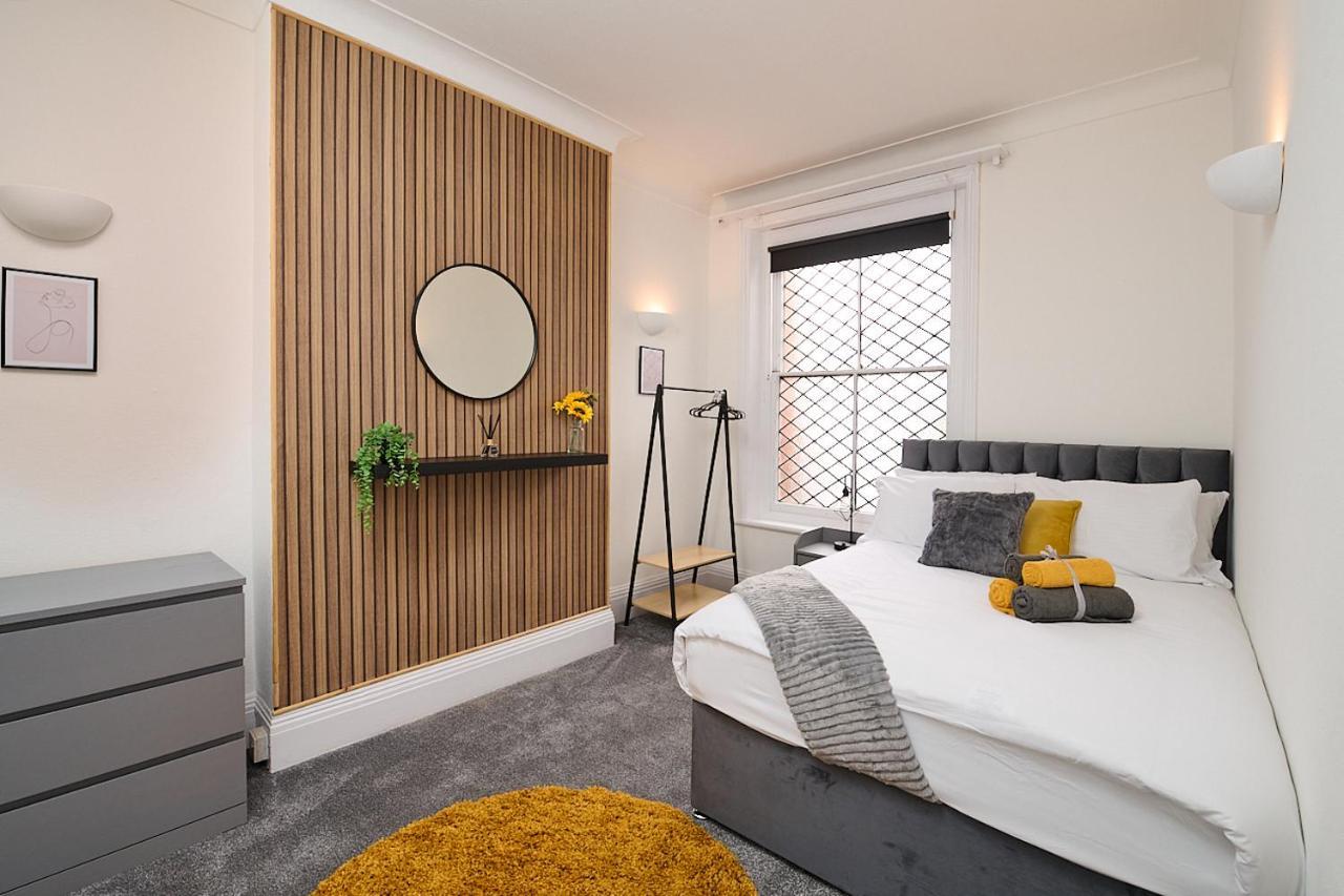 Spacious 3 Bedroom Apartment- Crouch End Londra Esterno foto