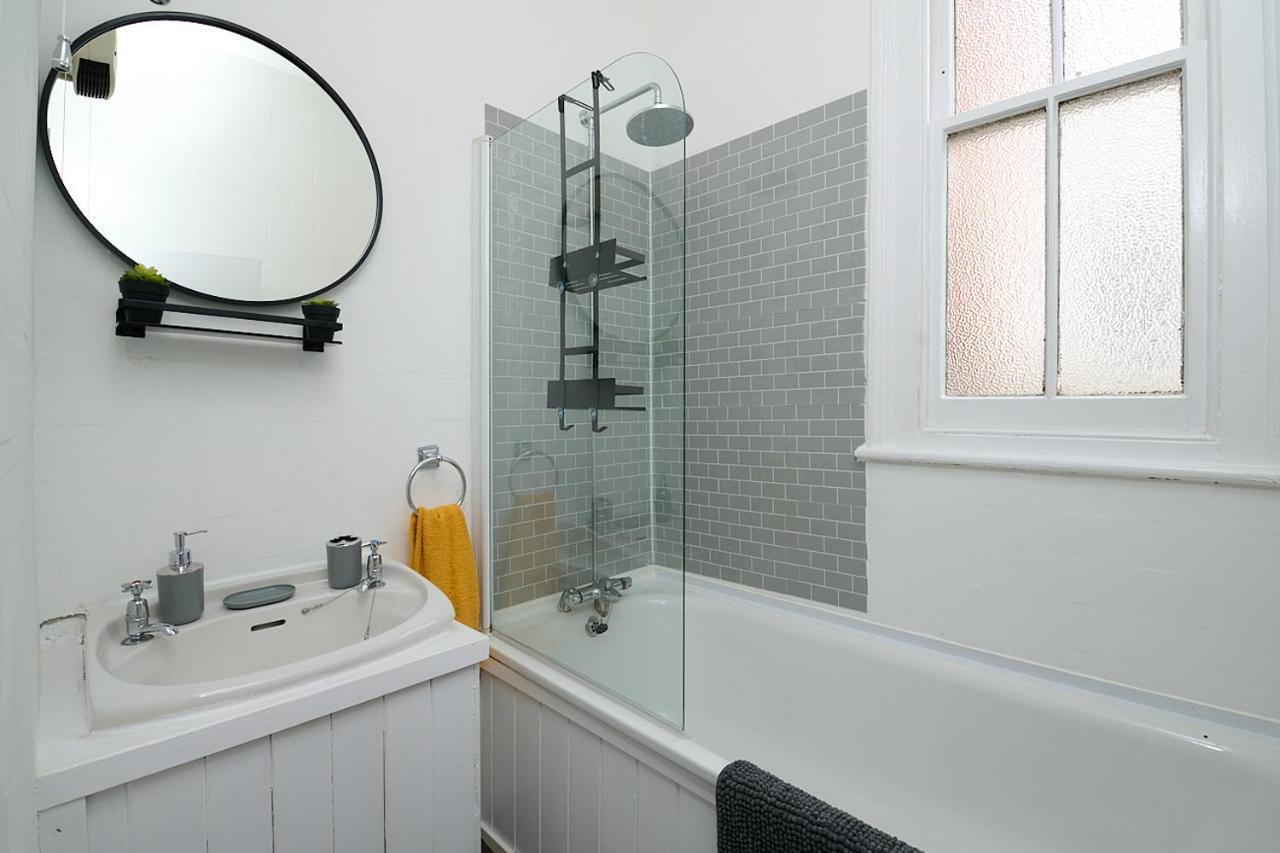 Spacious 3 Bedroom Apartment- Crouch End Londra Esterno foto